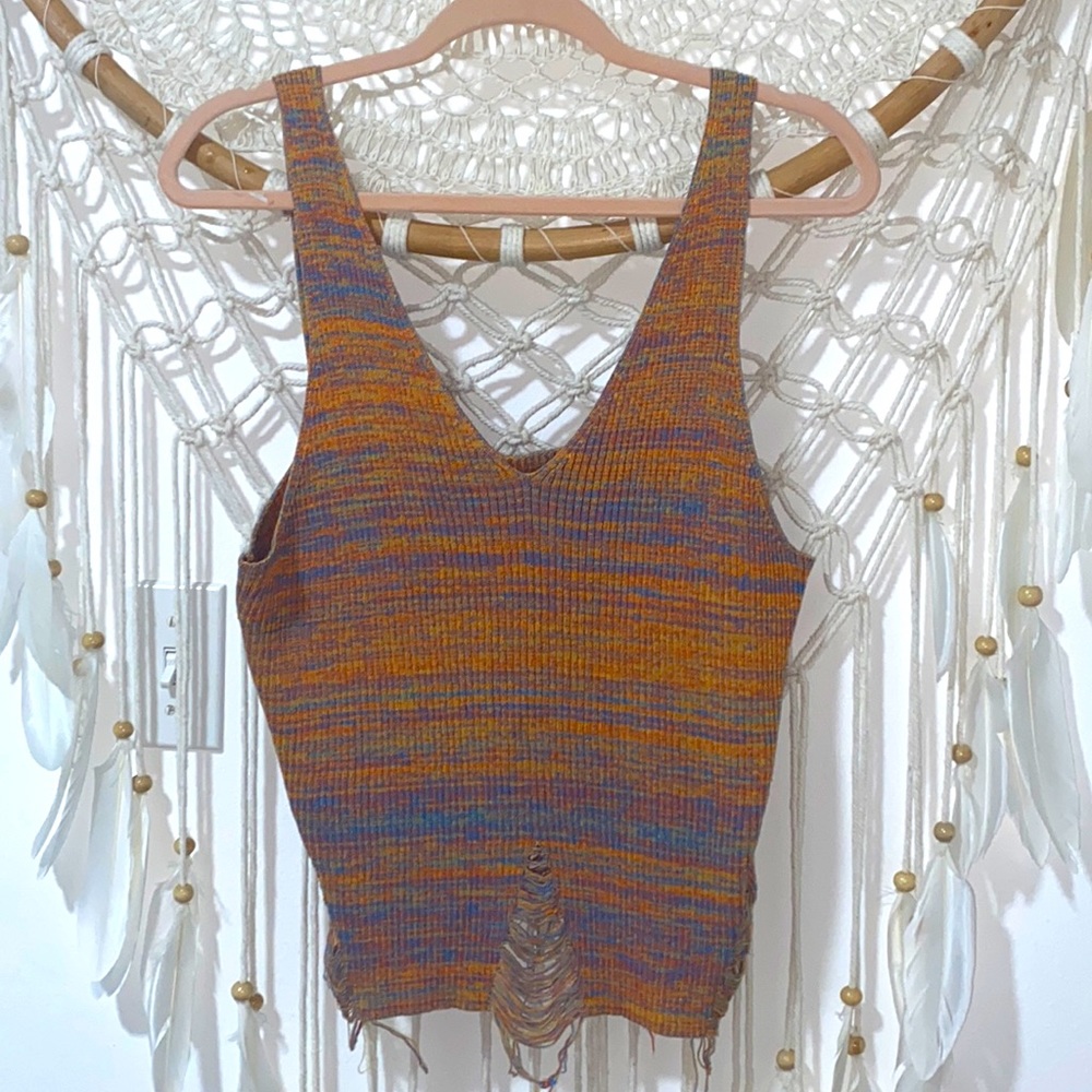 lovely ripped hem knit dye top